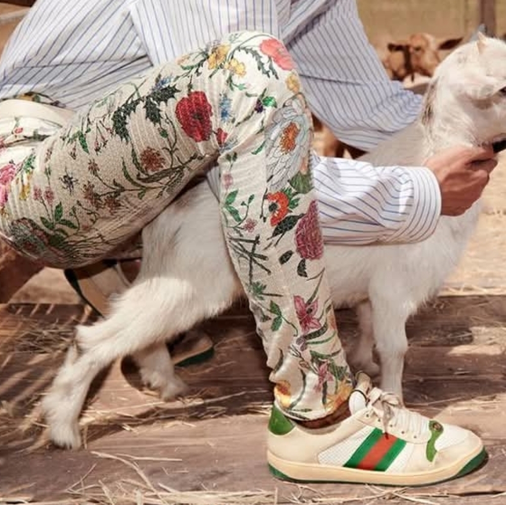 Gucci Silk Floral Print Sequin Pants 32WX25" Inseam High Waist 94%Silk 6%poly